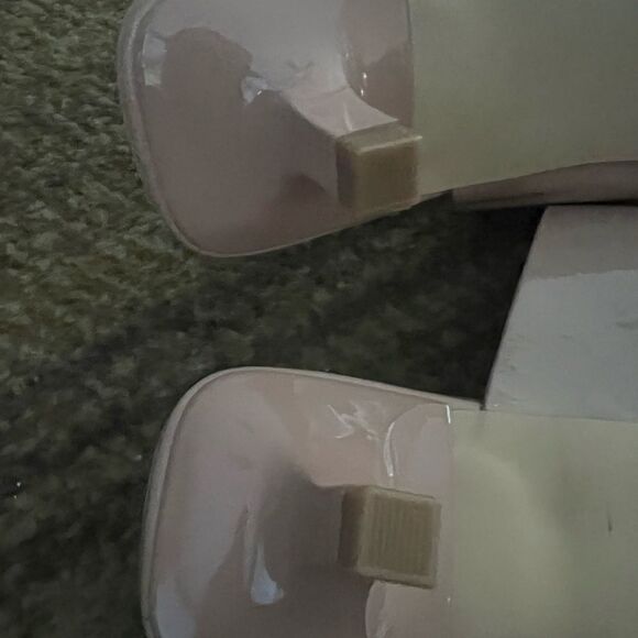 BAMBOO Tan Thong Sandals Minimalist Style - Picture 2 of 5